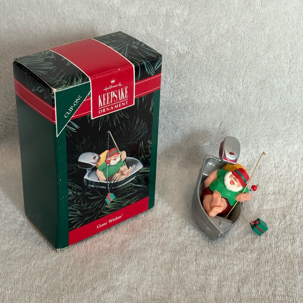 1992 GONE WISHIN' Hallmark Keepsake Christmas Clip On Ornament In Box
